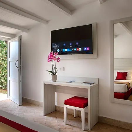 לינה וארוחת בוקר Primavilla Relais 4*